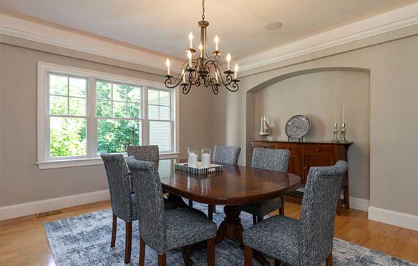 dining room home staging services 32